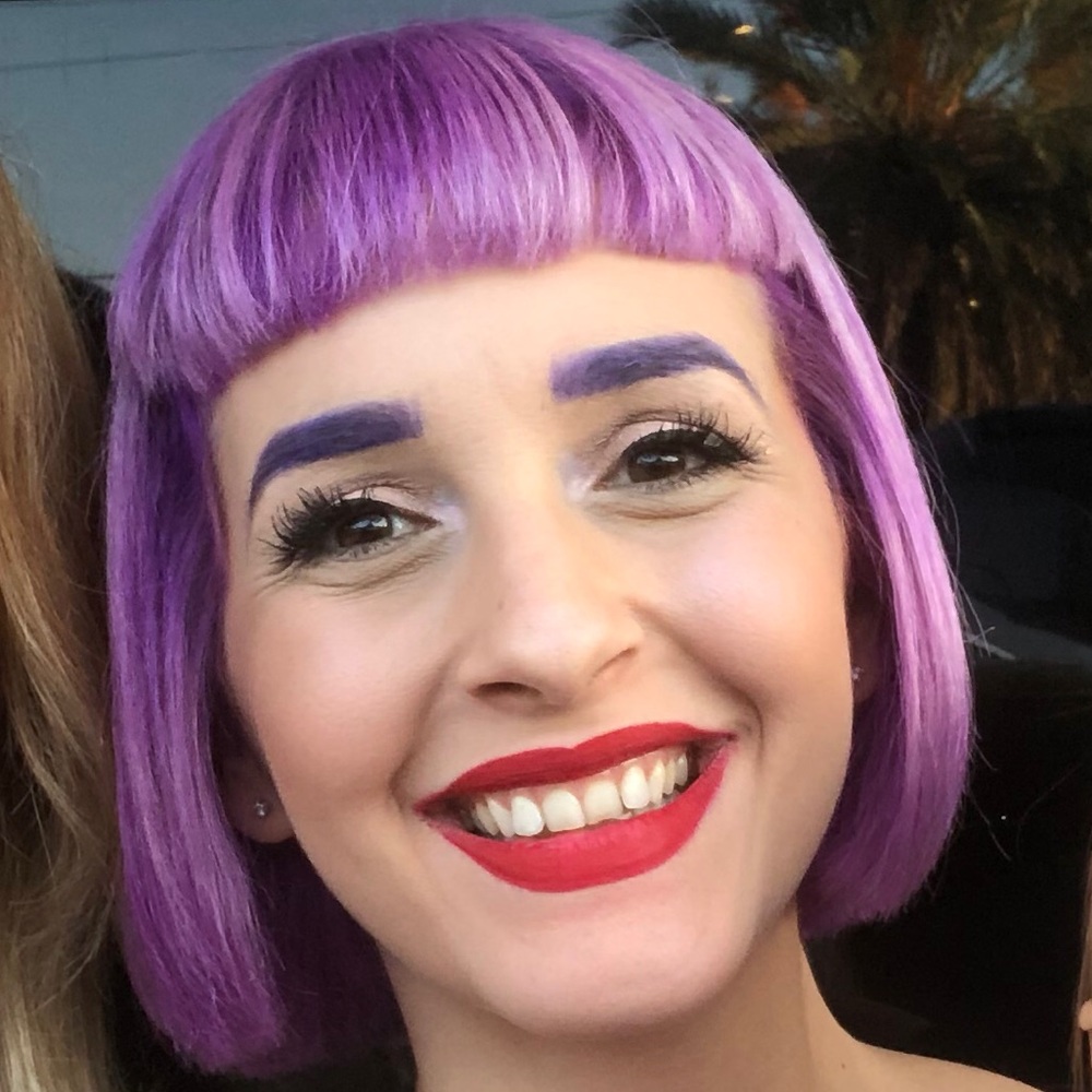 Meet your Posher, Jennifer